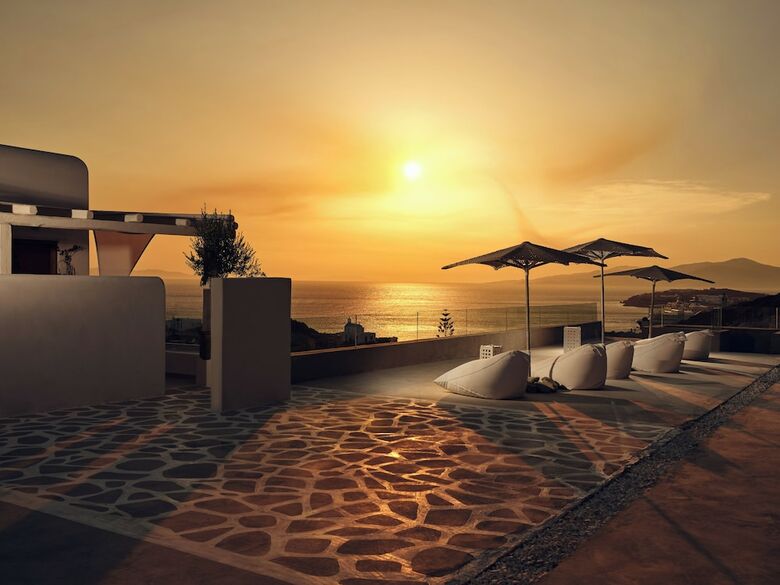 ?rcs Suites & Residences