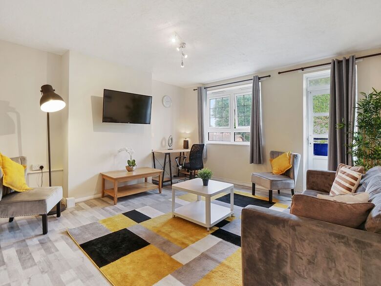 Aparthotel The Xavier Flat By Kasar Stays
