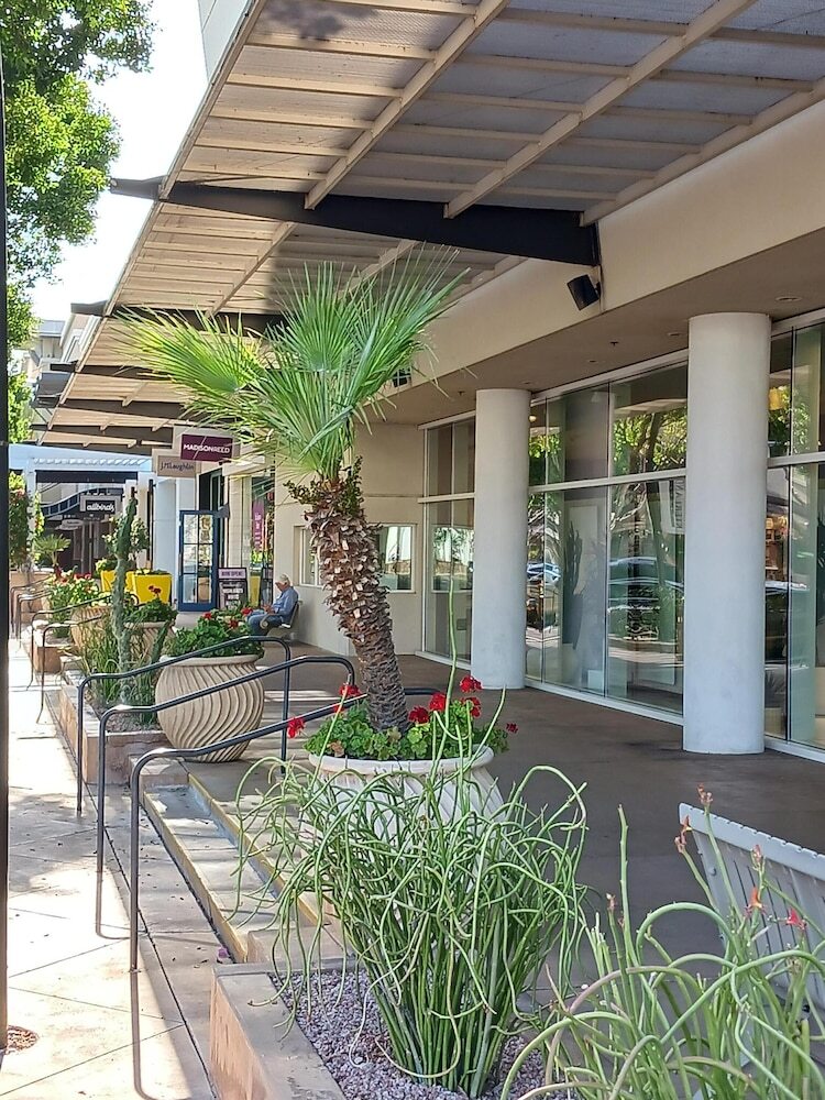 Hotel The Nines Scottsdale