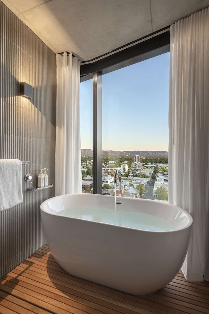 Vibe Hotel Adelaide