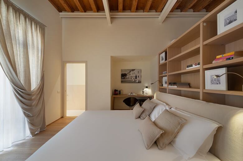 Massimago Wine Suites