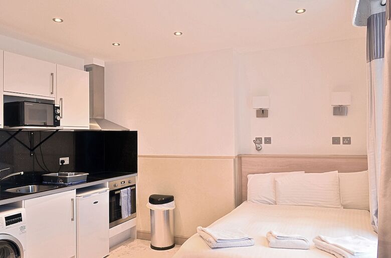 Hotel Arlo Apartments