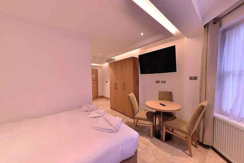 Hotel Arlo Apartments