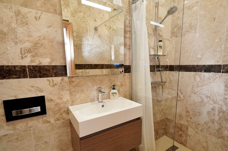 Hotel Arlo Apartments