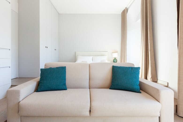 Easyhomes - Duomo Suites & Apartments