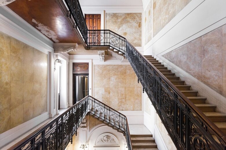 Easyhomes - Duomo Suites & Apartments