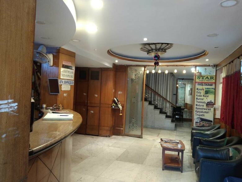 Hotel Sri Sai Comforts