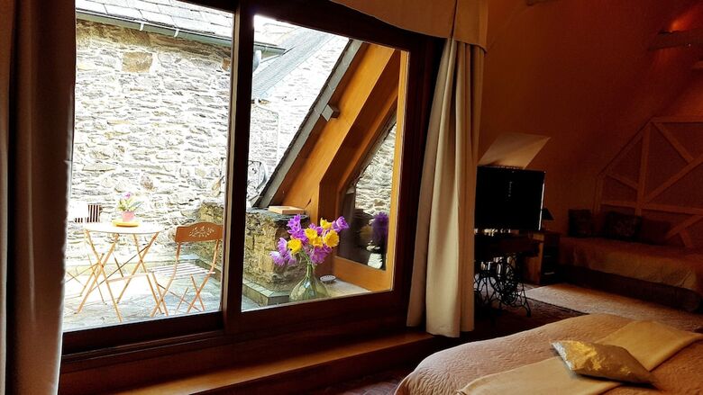 Bed & Breakfast Le Caf� Du Village