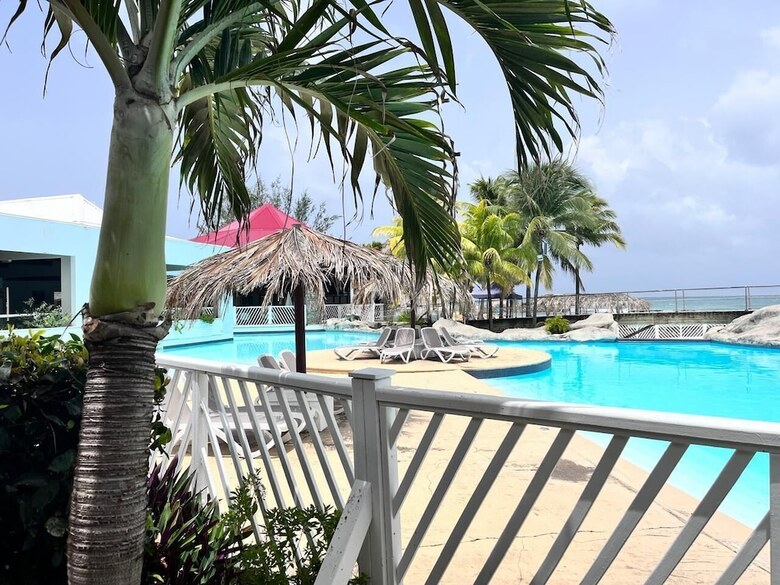 Hotel Caribluewave Appartements Manganao