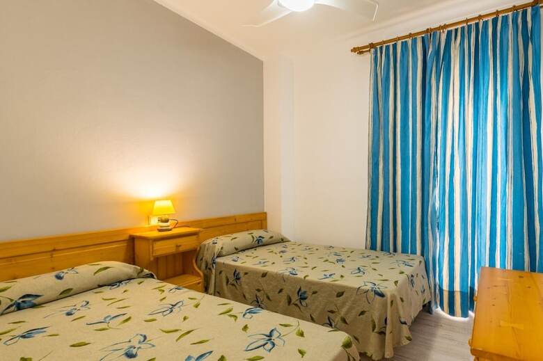 Aparthotel Apartments Vives