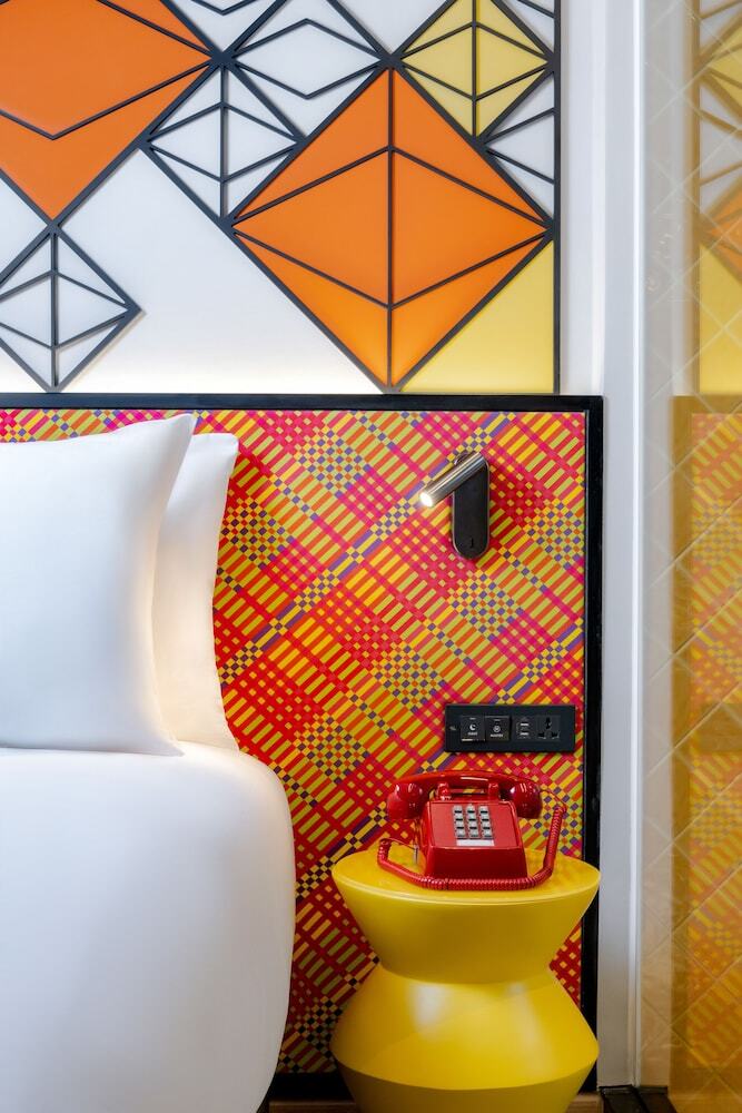 Hotel Ibis Styles Bangkok Silom
