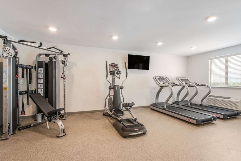 Hotel Woodspring Suites Doral Miami Airport