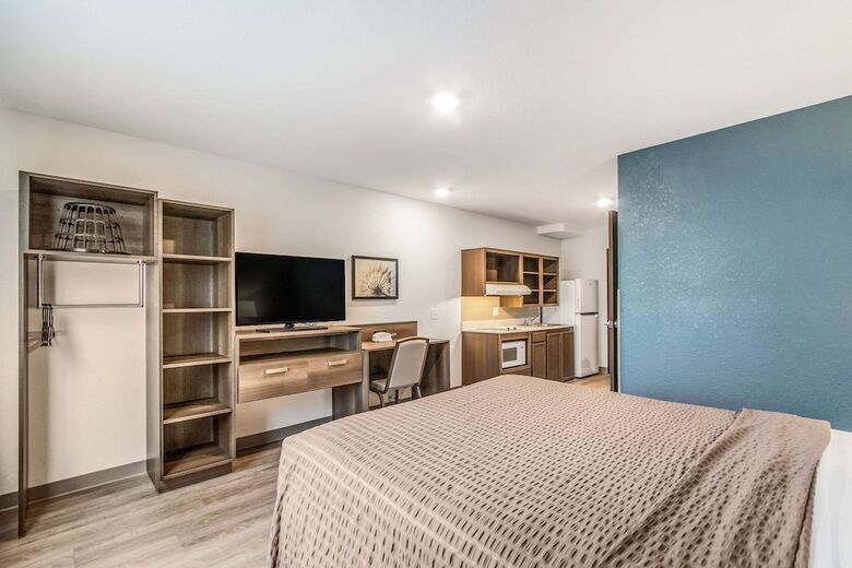 Hotel Woodspring Suites Doral Miami Airport