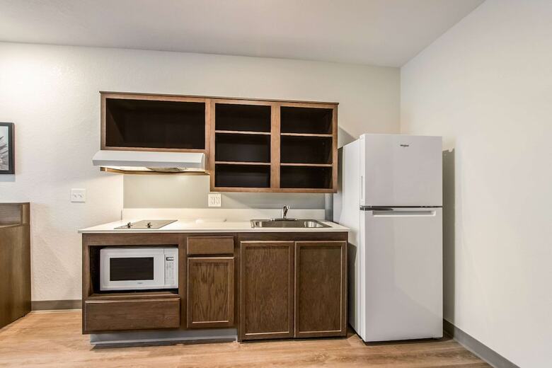 Hotel Woodspring Suites Doral Miami Airport