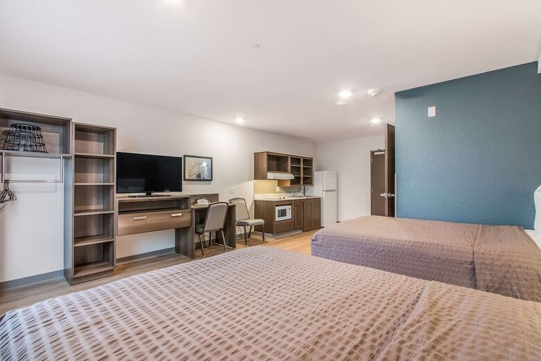 Hotel Woodspring Suites Doral Miami Airport