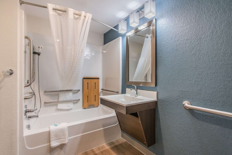 Hotel Woodspring Suites Doral Miami Airport