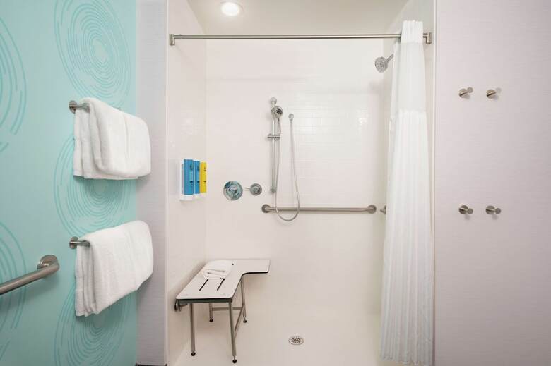 Hotel Tru By Hilton Baltimore Harbor East, Md