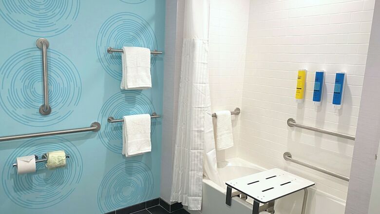 Hotel Tru By Hilton Baltimore Harbor East, Md