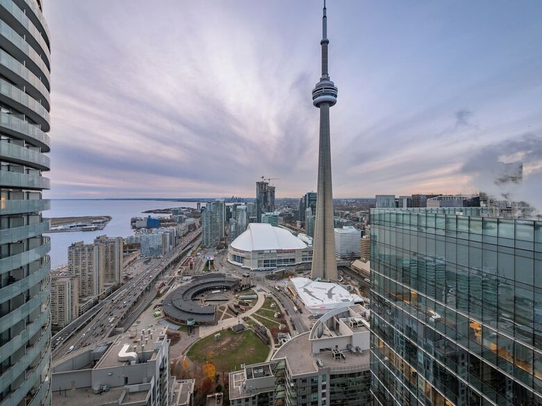 Aparthotel Stallion Suites Opp Cn Tower & Scotiabank Arena