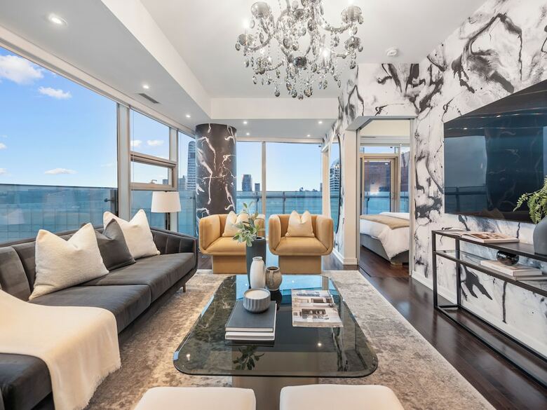 Aparthotel Stallion Suites Opp Cn Tower & Scotiabank Arena