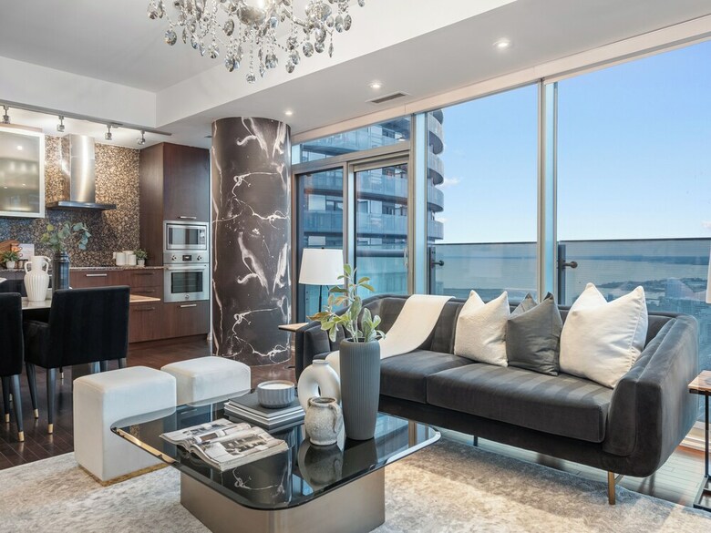 Aparthotel Stallion Suites Opp Cn Tower & Scotiabank Arena