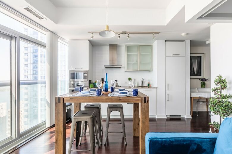 Aparthotel Stallion Suites Opp Cn Tower & Scotiabank Arena