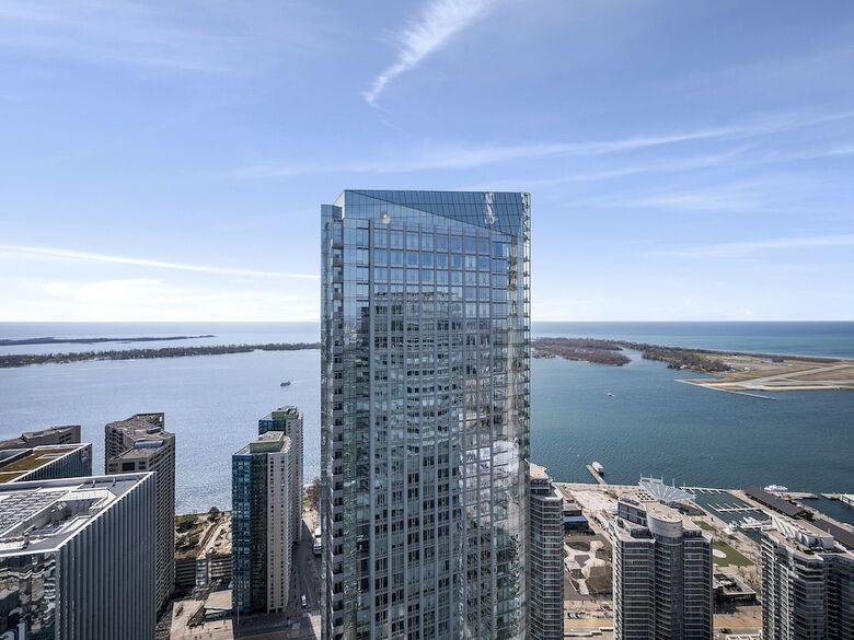 Aparthotel Stallion Suites Opp Cn Tower & Scotiabank Arena