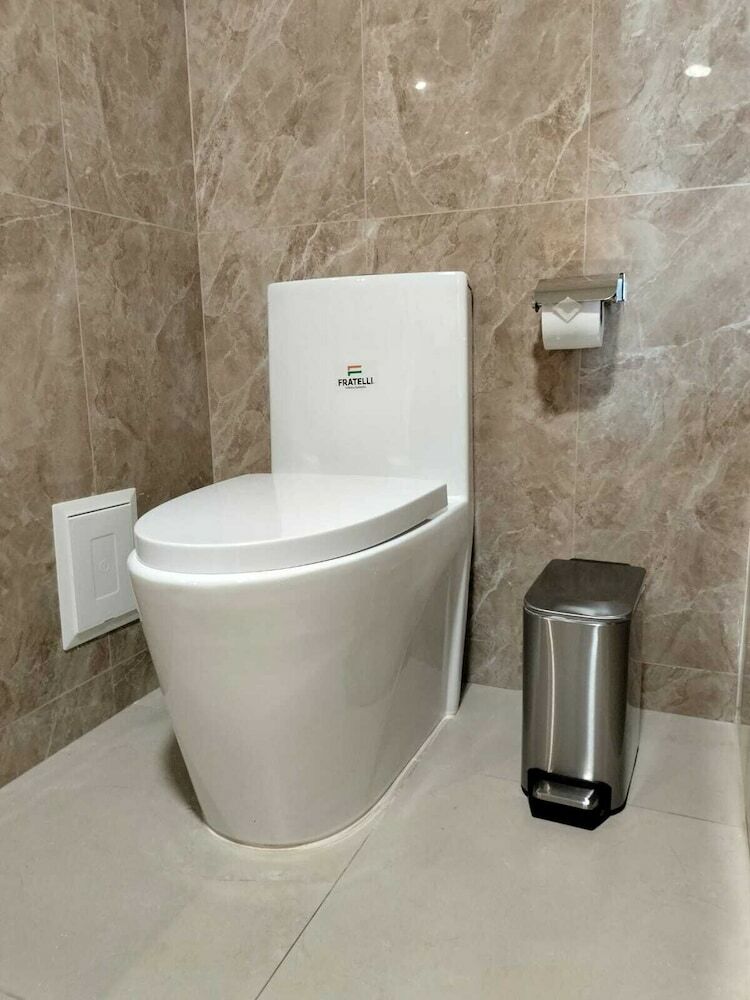 Sm Hotel Plus