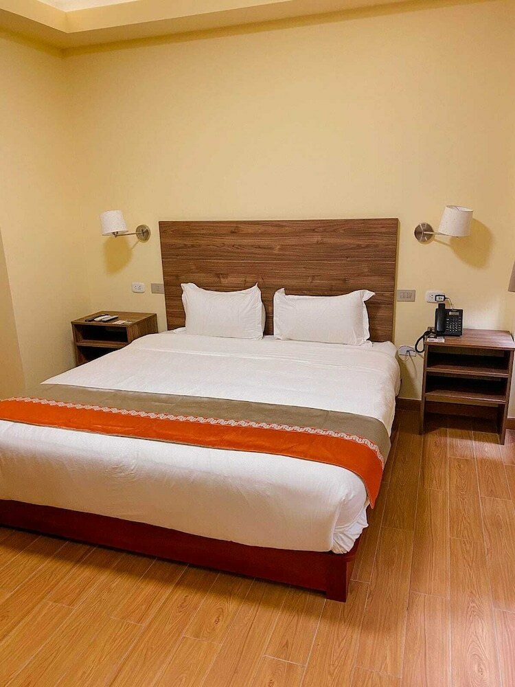 Sm Hotel Plus