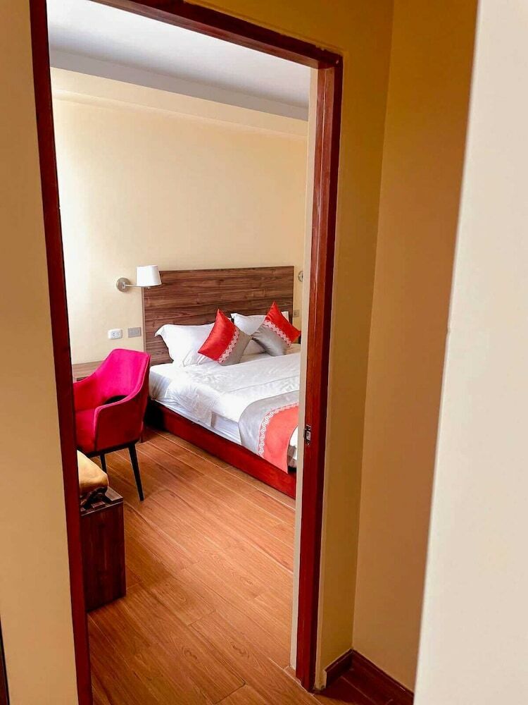 Sm Hotel Plus