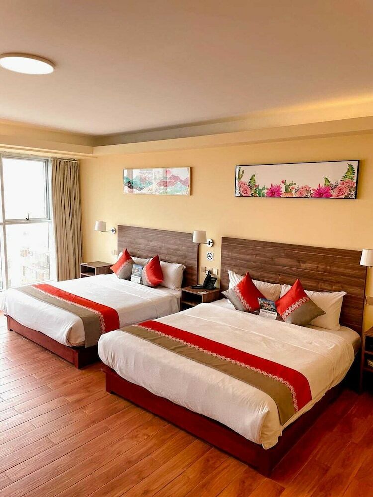 Sm Hotel Plus
