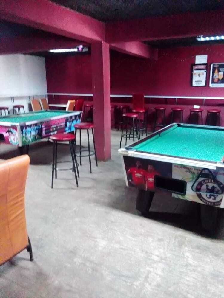 Freetown Bar And Restaurant