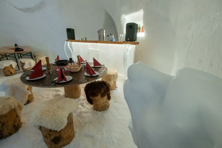 Hotel Iglu-dorf K�htai