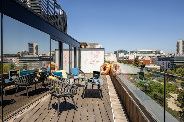 Hotel Moxy Lisbon City