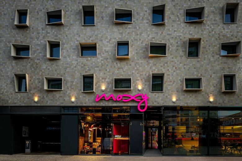 Hotel Moxy Lisbon City
