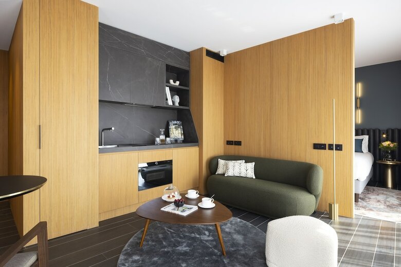 Hotel Howard Sur Seine