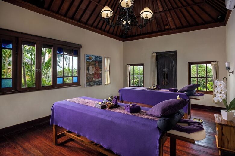 Hotel Swan Paradise A Pramana Experience