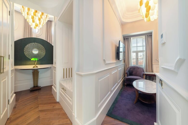 Orientbank Hotel Istanbul, Autograph Collection