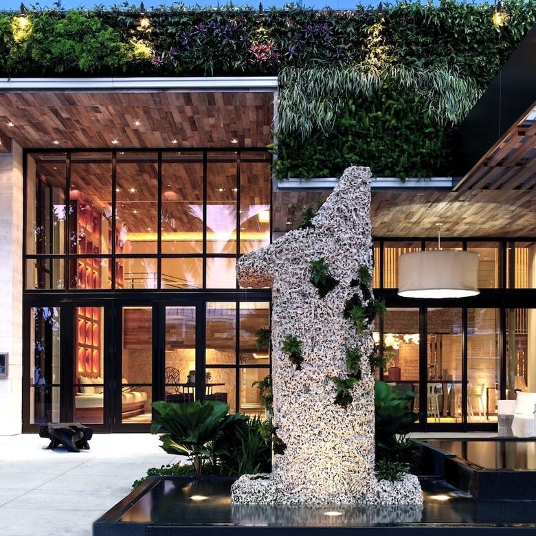 Hotel One Of A Kind - Ocean View Luxury Condo