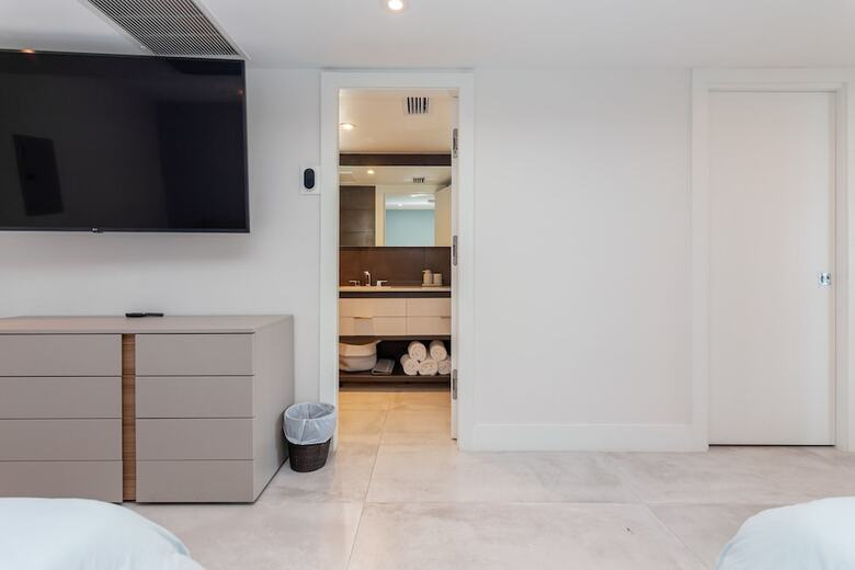 Hotel One Of A Kind - Ocean View Luxury Condo