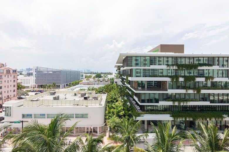 Hotel One Of A Kind - Ocean View Luxury Condo
