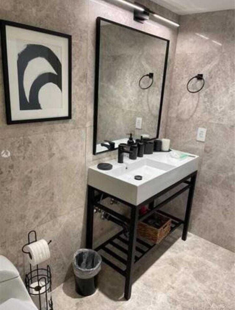 Hotel One Of A Kind - Ocean View Luxury Condo
