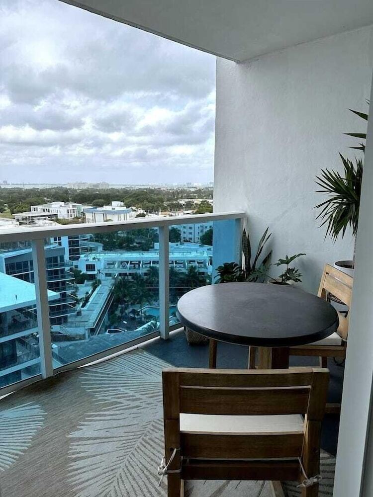 Hotel One Of A Kind - Ocean View Luxury Condo