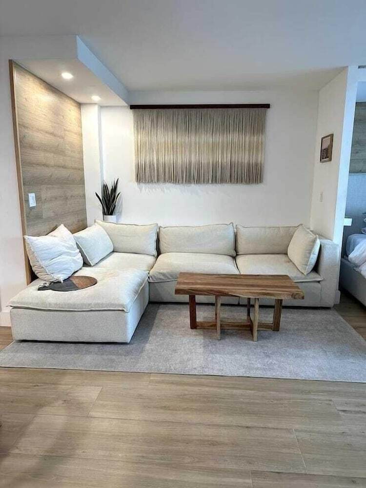 Hotel One Of A Kind - Ocean View Luxury Condo