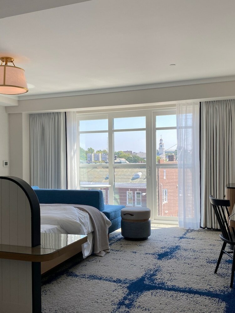 The Brenton Hotel