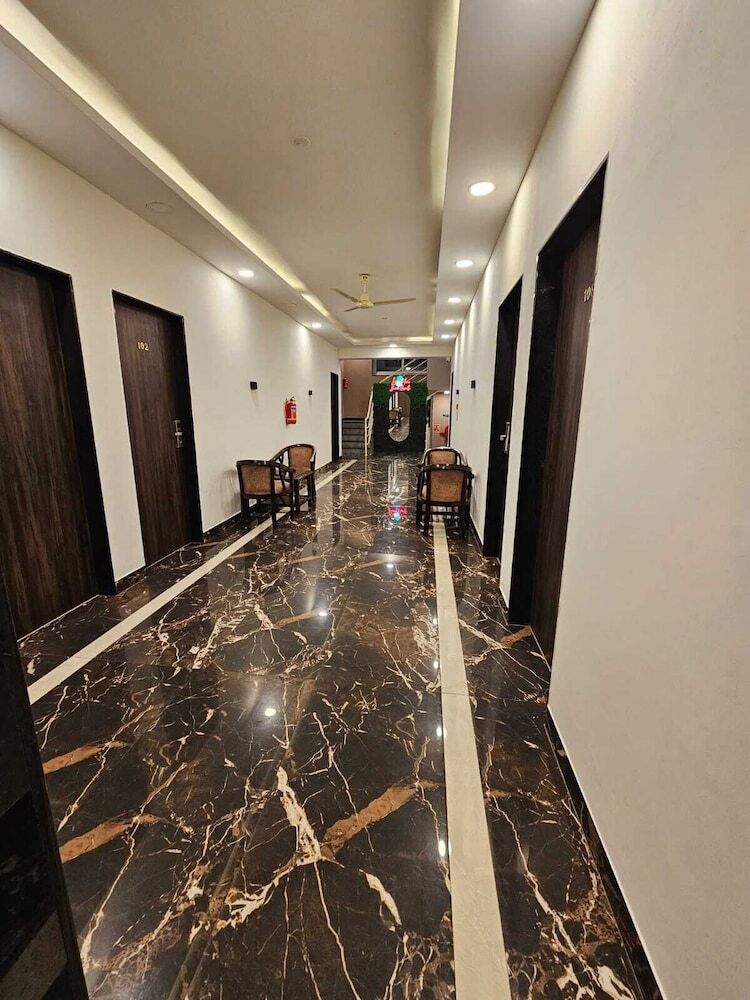 Hotel La Mer Beach Resorts