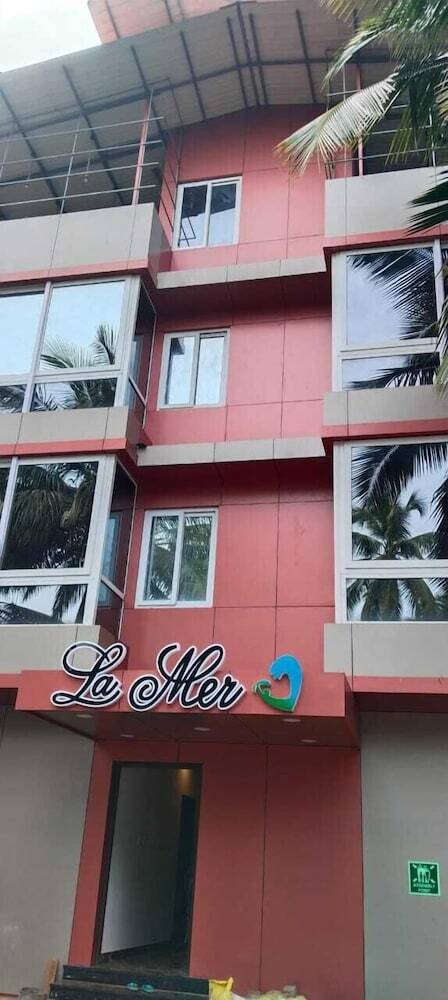 Hotel La Mer Beach Resorts