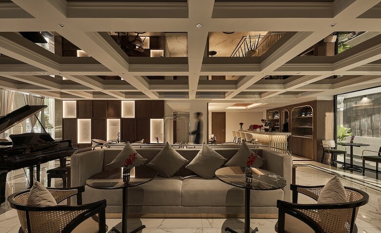 Hotel La Siesta Premium Saigon