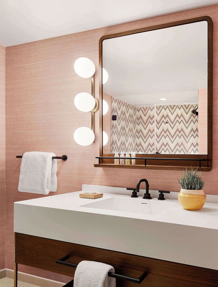 Hotel Graduate By Hilton Tucson