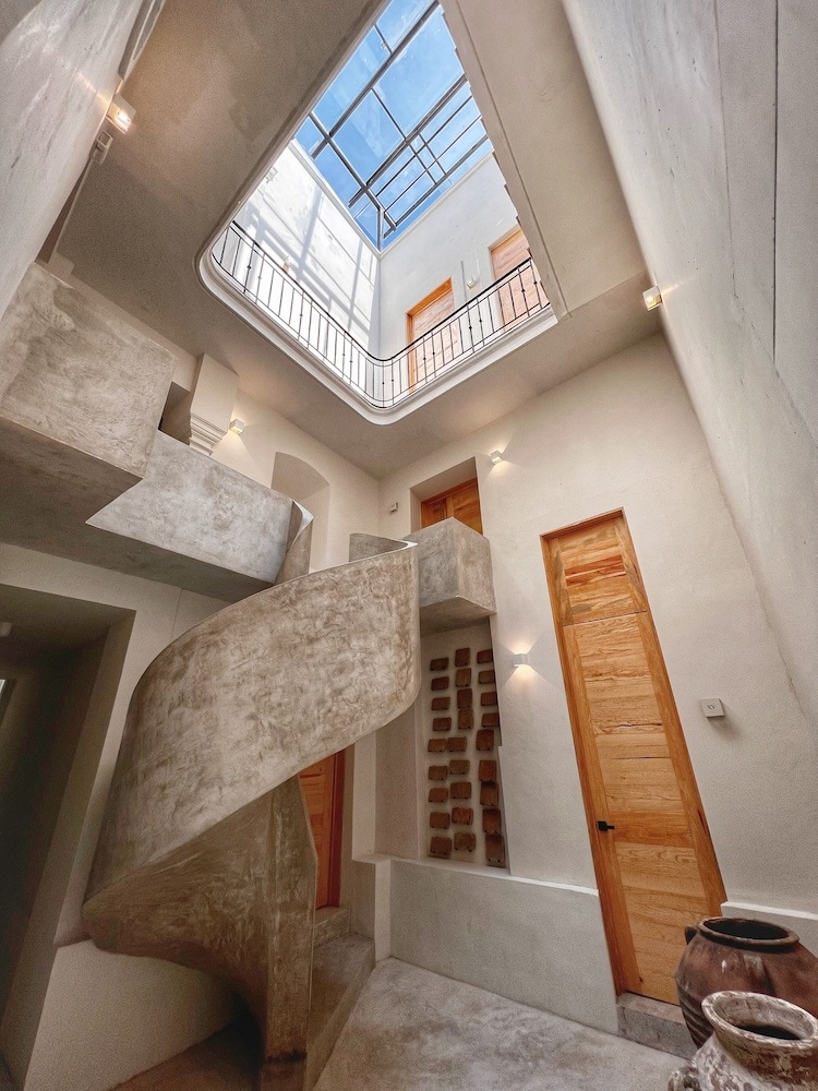Hotel Atia